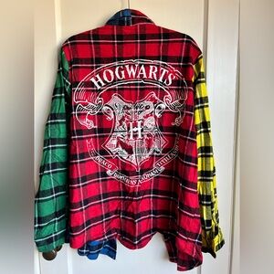 Cakeworthy Hogwarts Color Block Flannel